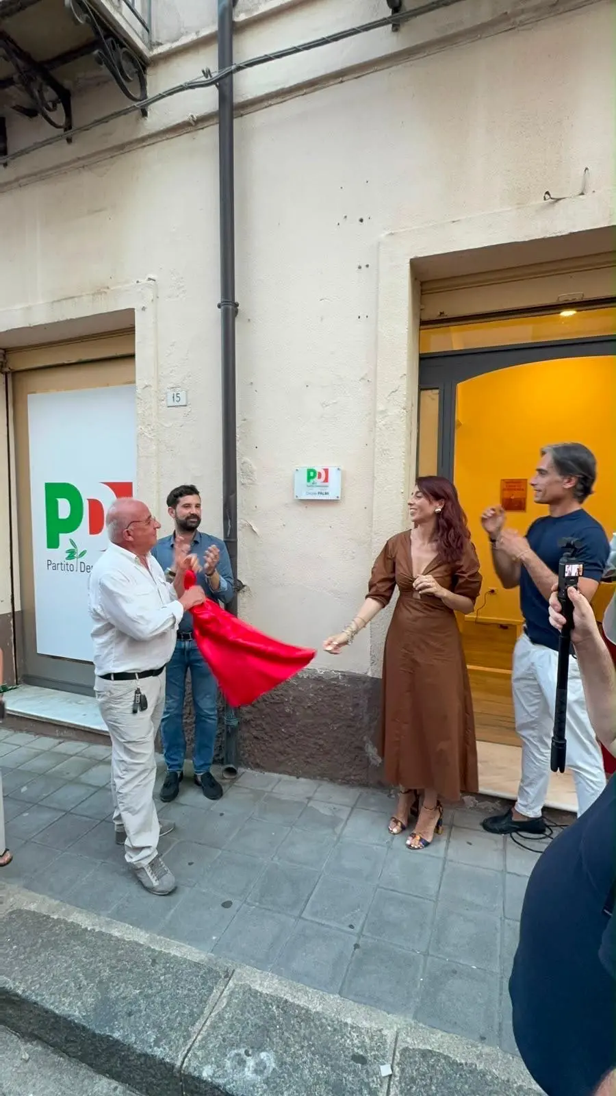Palmi, inaugurata la nuova sede del Partito Democratico: «Una casa aperta alla città»\n