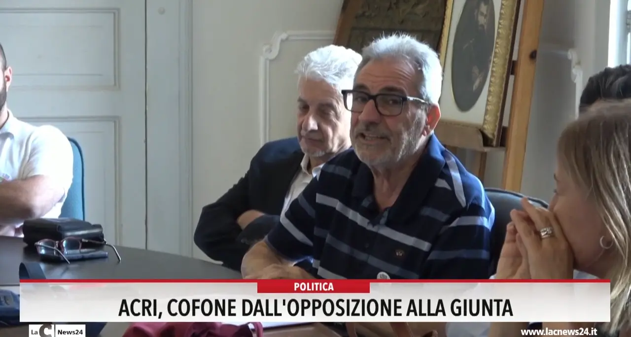 Acri, Cofone dall'opposizione alla giunta