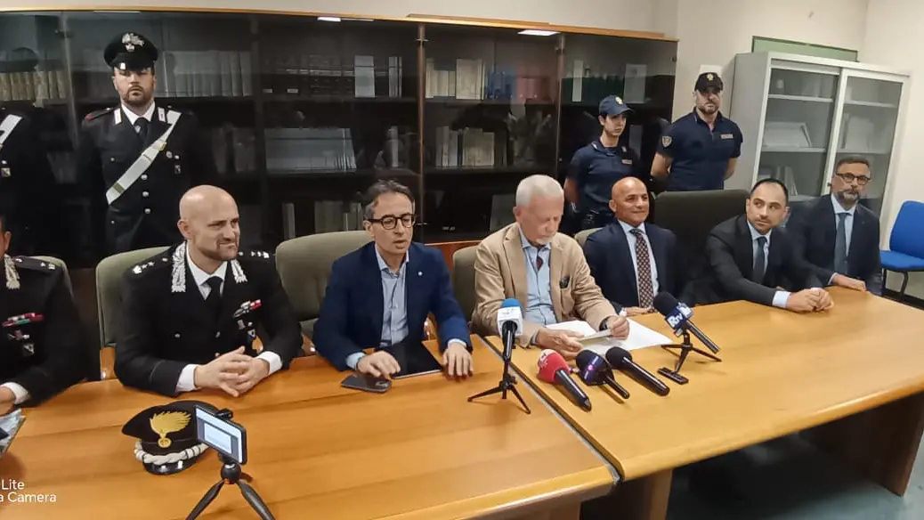 Reggio Calabria, il \"sogno investigativo\" e i nuovi rampolli: i dettagli di Polizia e Carabinieri sul blitz\n