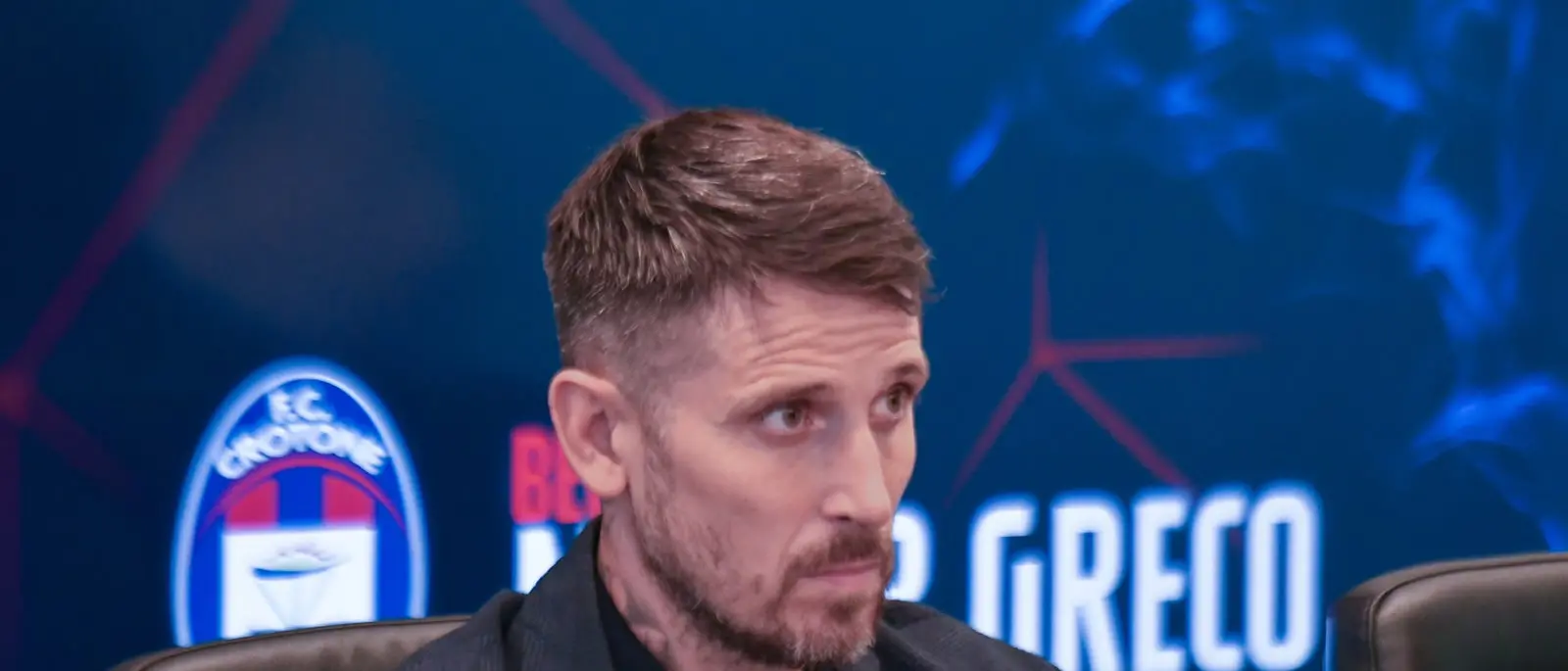 Leandro Greco si presenta al Crotone: «Mi ha convinto la trasparenza del progetto della società»\n