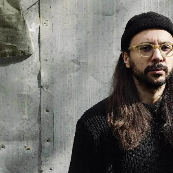 Edoardo Petracci porta in Sila il suo album d'esordio: «Un sogno tornare dove questa musica è nata»\n