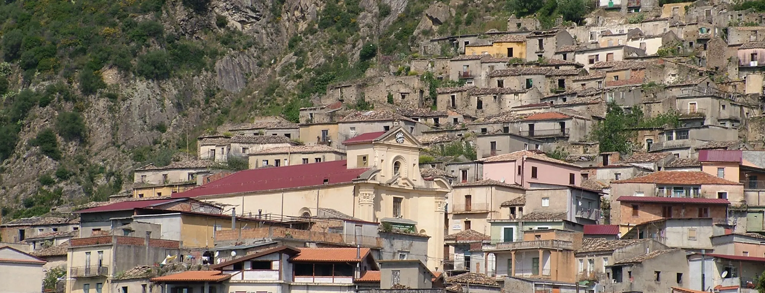 San Luca resta sotto commissariamento: il Governo proroga di sei mesi lo scioglimento per infiltrazioni mafiose\n