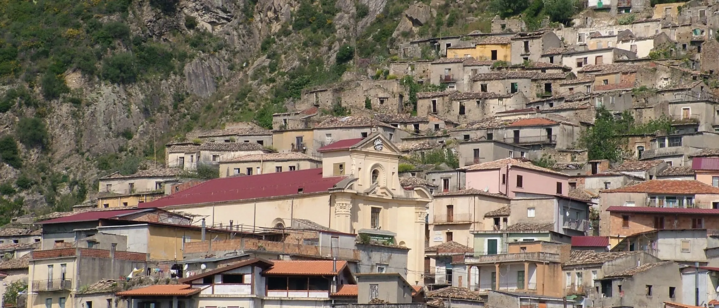 San Luca resta sotto commissariamento: il Governo proroga di sei mesi lo scioglimento per infiltrazioni mafiose\n