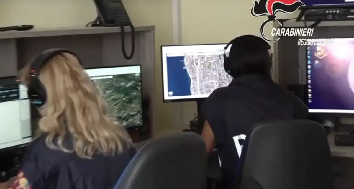 ’Ndrangheta, maxi blitz a Reggio Calabria: le accuse al clan di San Giovannello e i NOMI dei 15 arrestati\n