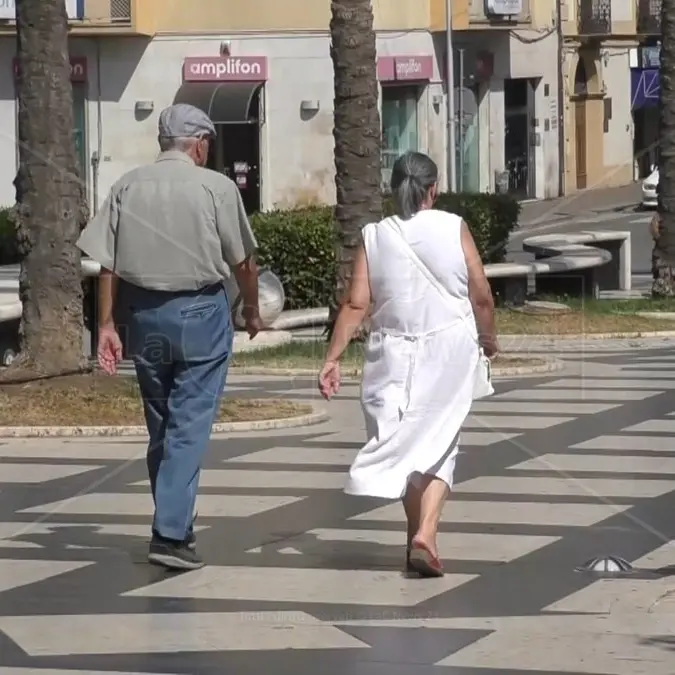 Catanzaro, riparte \"SOS Caldo\": ecco il numero verde per aiutare gli anziani soli contro l'afa estiva\n