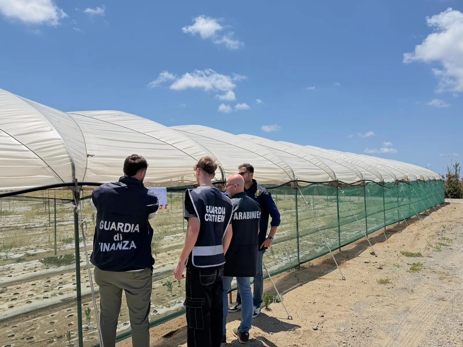 Lamezia Terme, sequestrati 26mila metri quadrati di demanio marittimo occupati abusivamente da un’azienda agricola\n