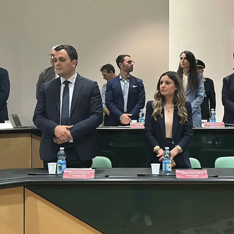 Rende, scontro sul nuovo semaforo di via Lenin: GenerAzione chiede lo stop ai lavori\n