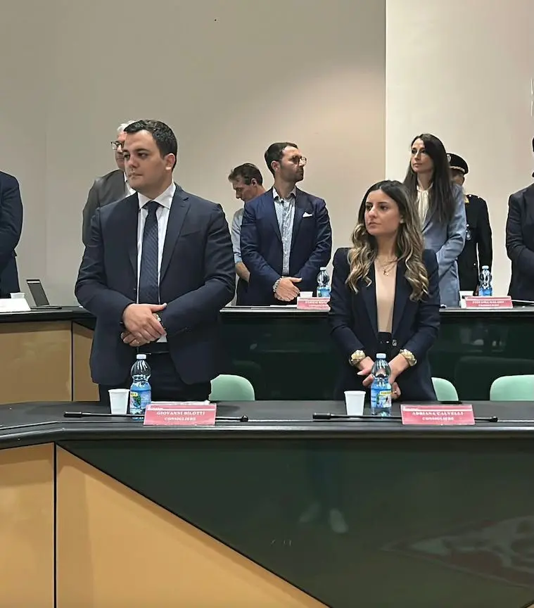 Rende, scontro sul nuovo semaforo di via Lenin: GenerAzione chiede lo stop ai lavori\n