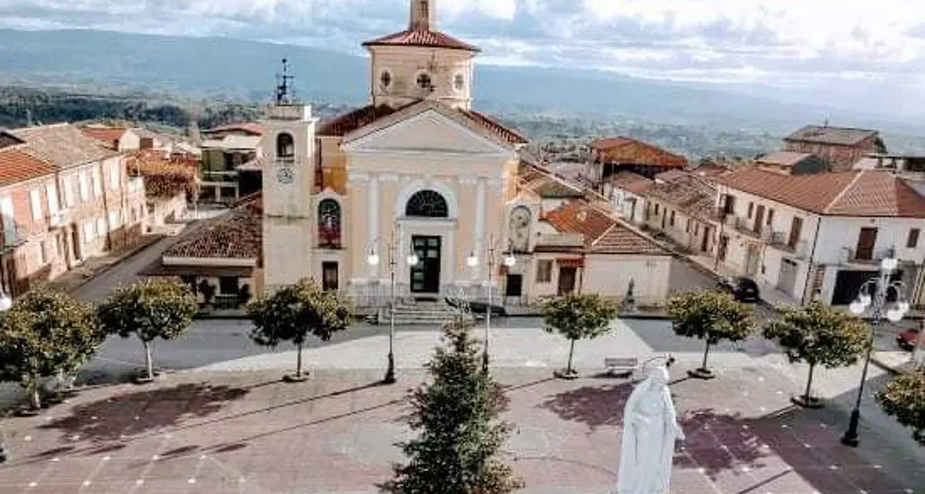 Luglio rovente nel Vibonese, a Mileto il termometro supera i 38 gradi\n