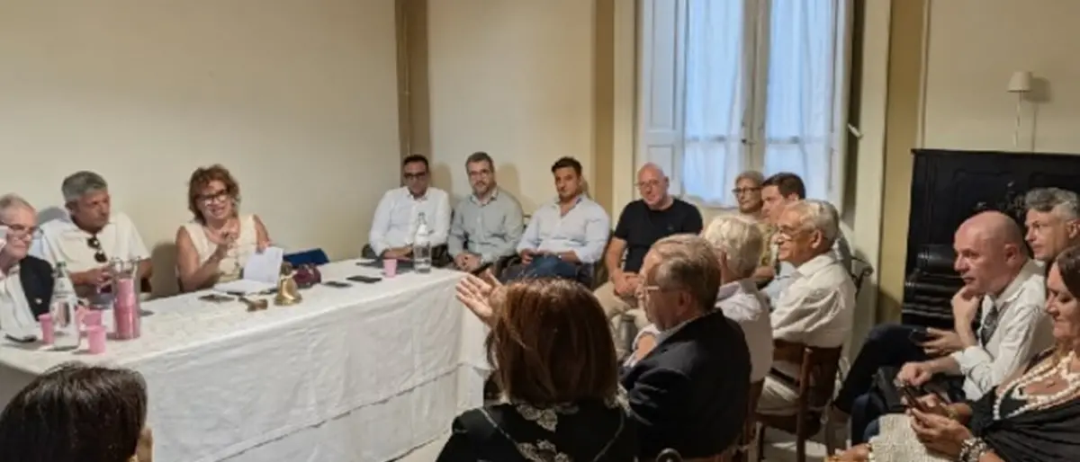Passaggio della Campana del Lions Club Reggio Calabria Host, Rosa Maria Perrone è la nuova presidente