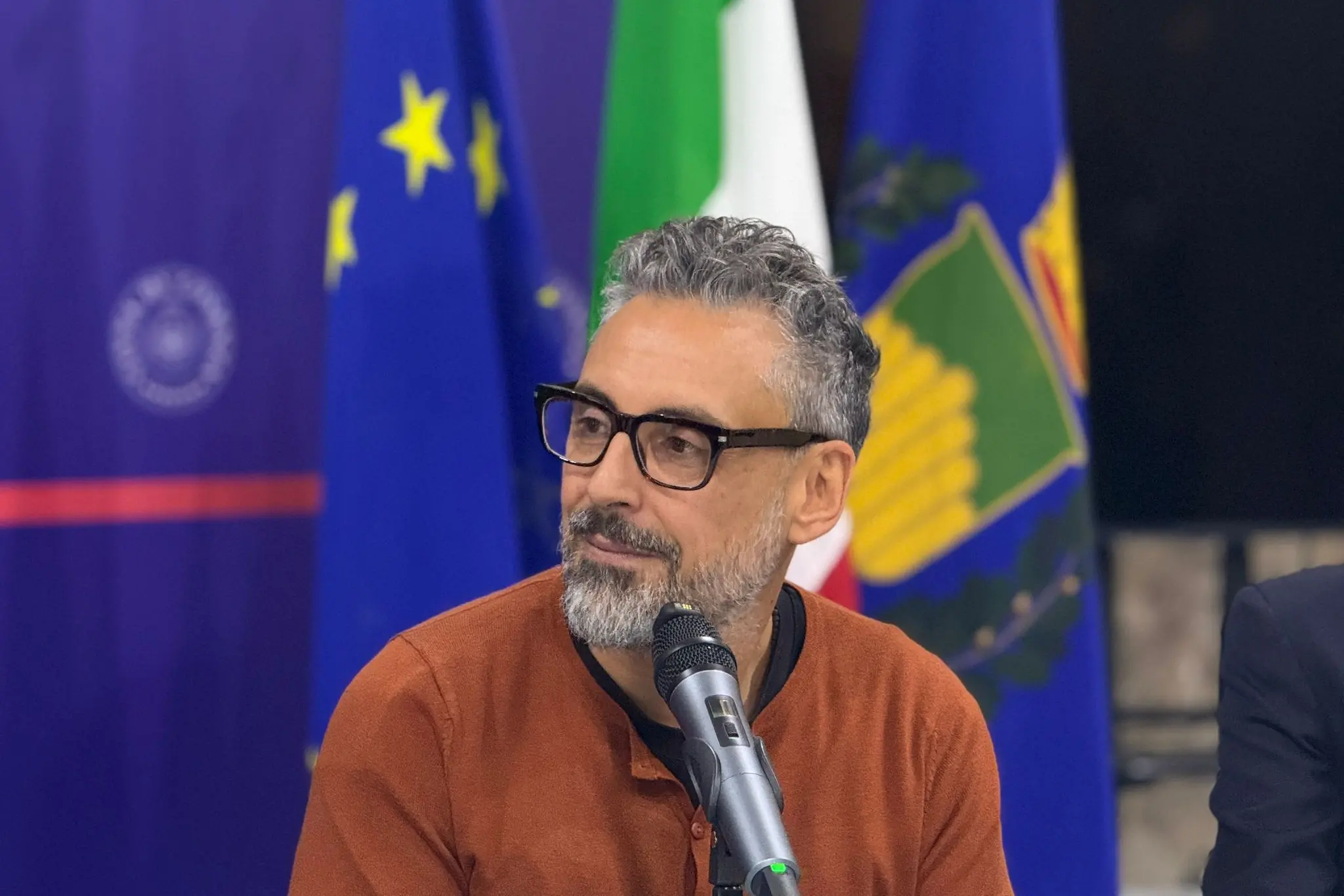 Roccella Jazz 2026, Brunori Sas e Stefano Di Battista omaggiano Lucio Dalla nel gran finale del festival\n
