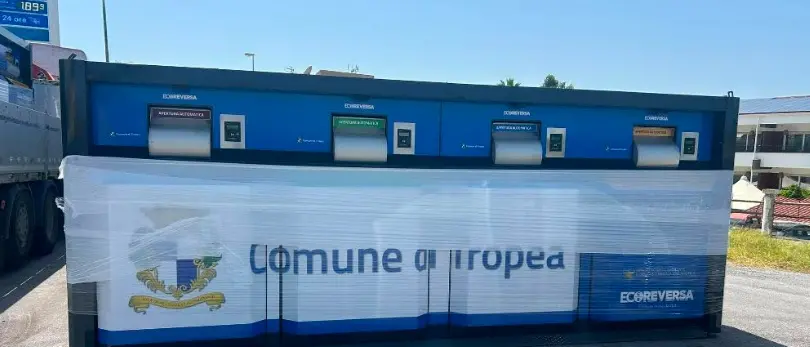 Tropea, arrivano le mini-isole ecologiche informatizzate: otto punti di raccolta contro l’abbandono di rifiuti\n