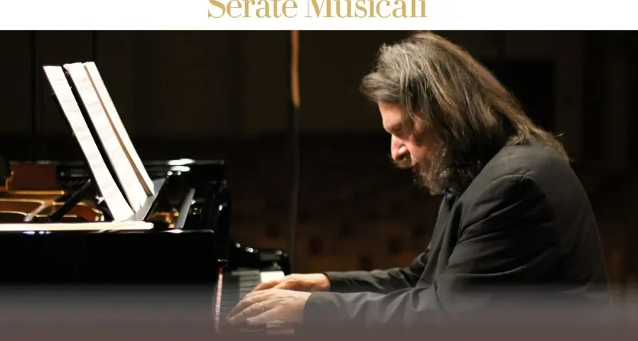 Tropea, la grande musica torna a Palazzo Santa Chiara: Sandro Ivo Bartoli racconta Liszt tra fede e anima popolare\n