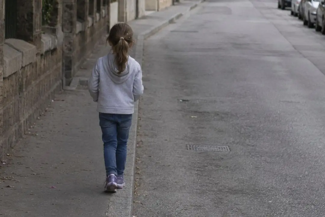 Cosenza, quattordicenne si allontana dalla casa famiglia: ricerche in tutta l’area urbana\n