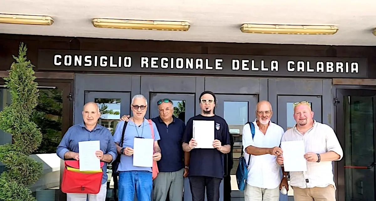 Sanità montana, 10.793 firme in Consiglio per potenziare quattro ospedali delle aree interne\n