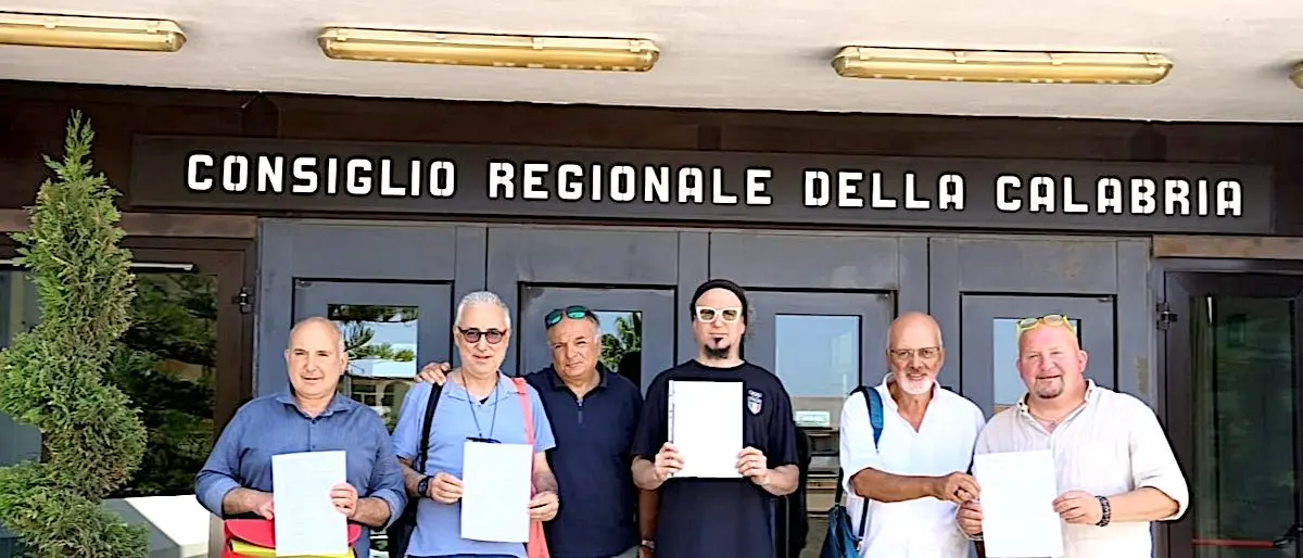 Sanità montana, 10.793 firme in Consiglio per potenziare quattro ospedali delle aree interne\n