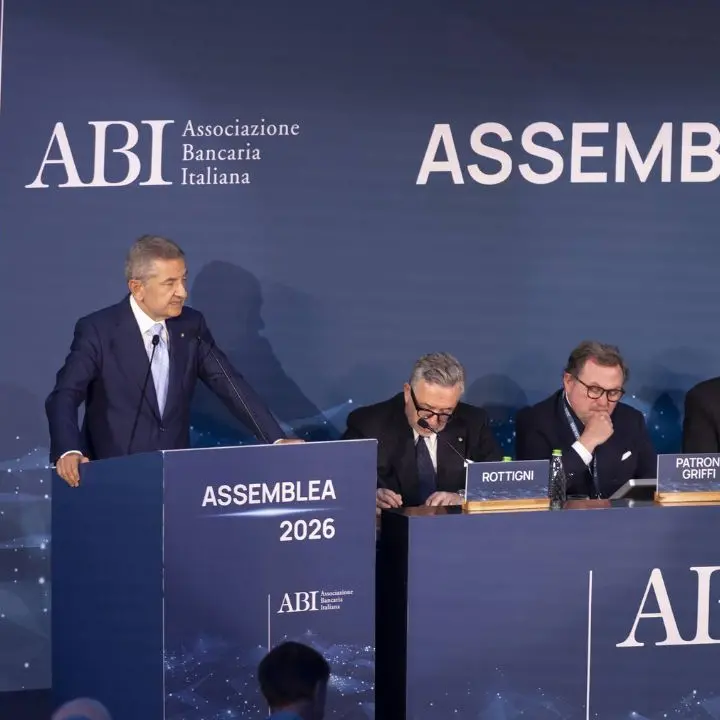 L’allarme di Panetta: inflazione al 3% fino al 2027 e tassi sotto pressione geopolitica\n