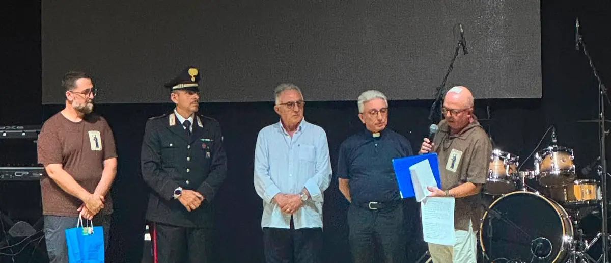 Premio Sant'Antonio 2026 alla Stazione dei Carabinieri di Campo Calabro: riconosciuto l'impegno per legalità e comunità\n