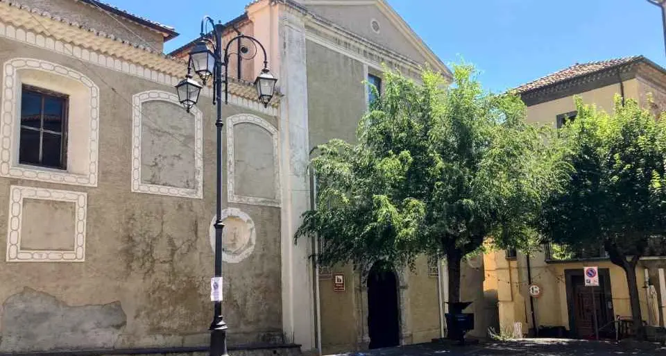 Saracena, cena di beneficenza in piazza Matteotti per sostenere il restauro della chiesa di San Leone\n