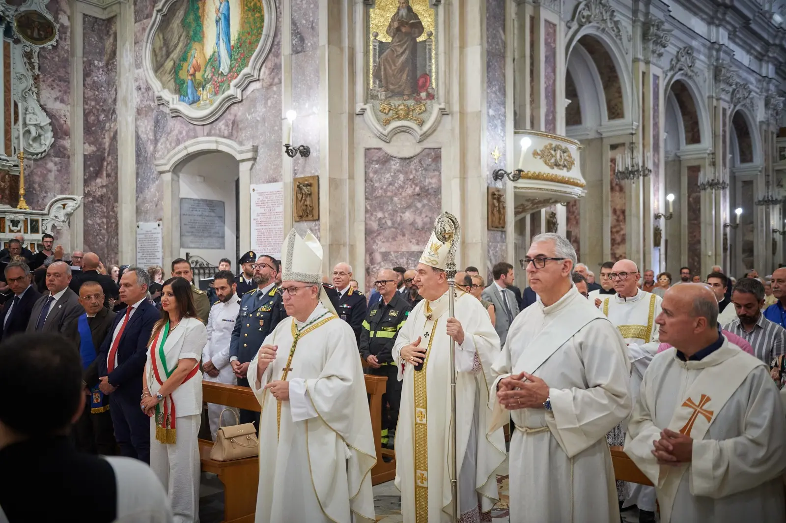 San Vitaliano, il messaggio del vescovo a Catanzaro:\u00A0«Il Signore ci chiama ad una grande missione: non cedere alla rassegnazione»\u00A0\n