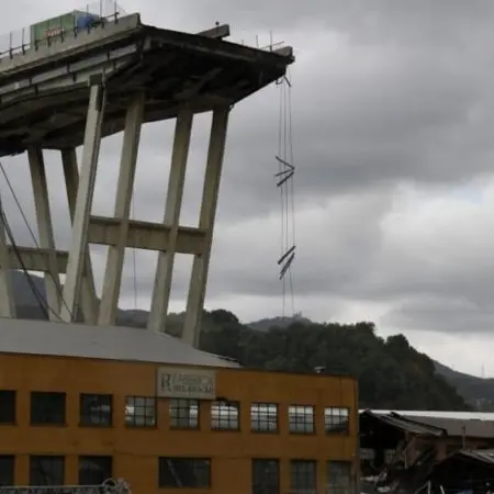 Ponte Morandi, quattro condanne per il crollo: 12 anni per l’ex ad di Aspi Giovanni Castellucci\n