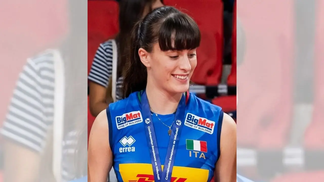 <p>Alessandra Talarico</p>\\n