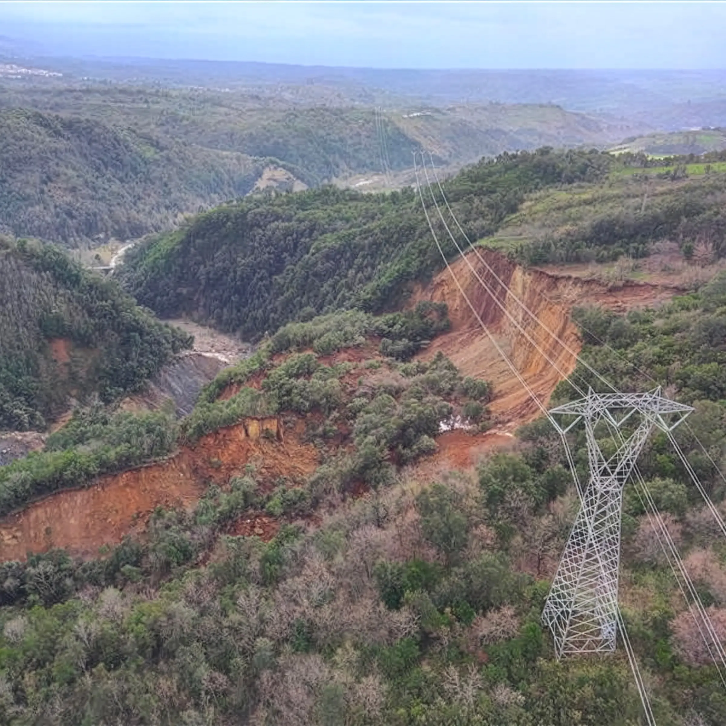 Polia, parte il cantiere\u00A0per la realizzazione di 3\u00A0sostegni\u00A0per la messa in sicurezza della linea\u00A0dell'elettrodotto Maida-Rizziconi\n