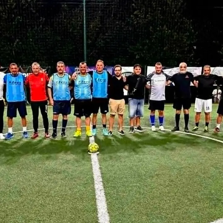 San Gregorio d'Ippona, il torneo Hipponion regala anche un tocco amarcord: a rubare la scena è la partita delle \"Vecchie Glorie\"\n