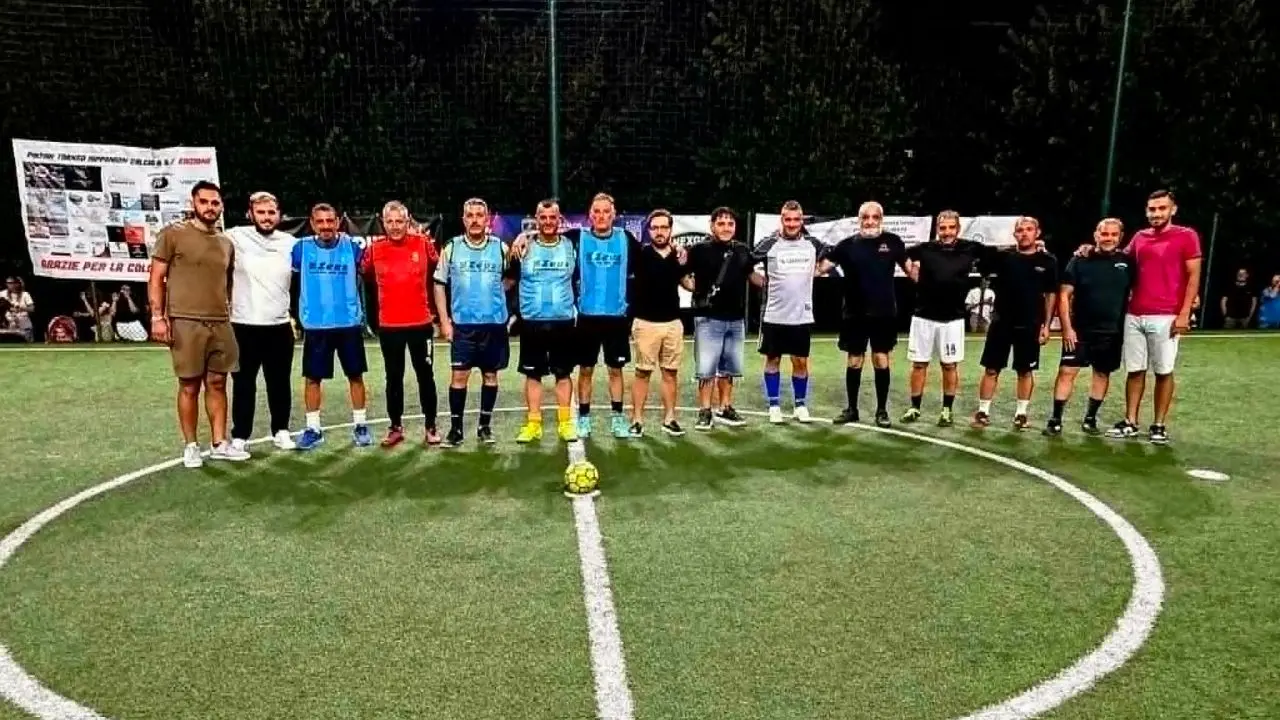 San Gregorio d'Ippona, il torneo Hipponion regala anche un tocco amarcord: a rubare la scena è la partita delle \"Vecchie Glorie\"\n