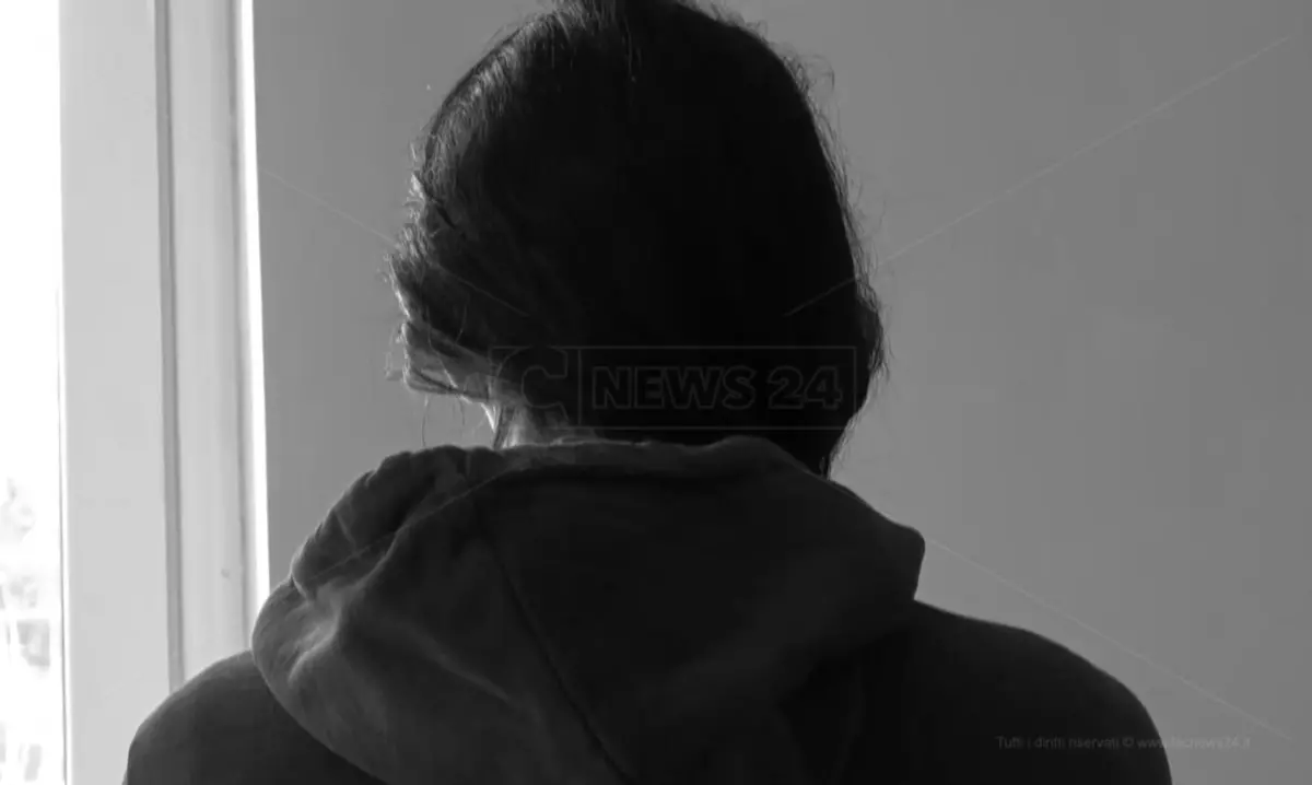 La ragazza di Seminara dall’incubo dello\u00A0stupro alla rinascita: «Torno in Calabria a testa alta grazie al mio amore»\n