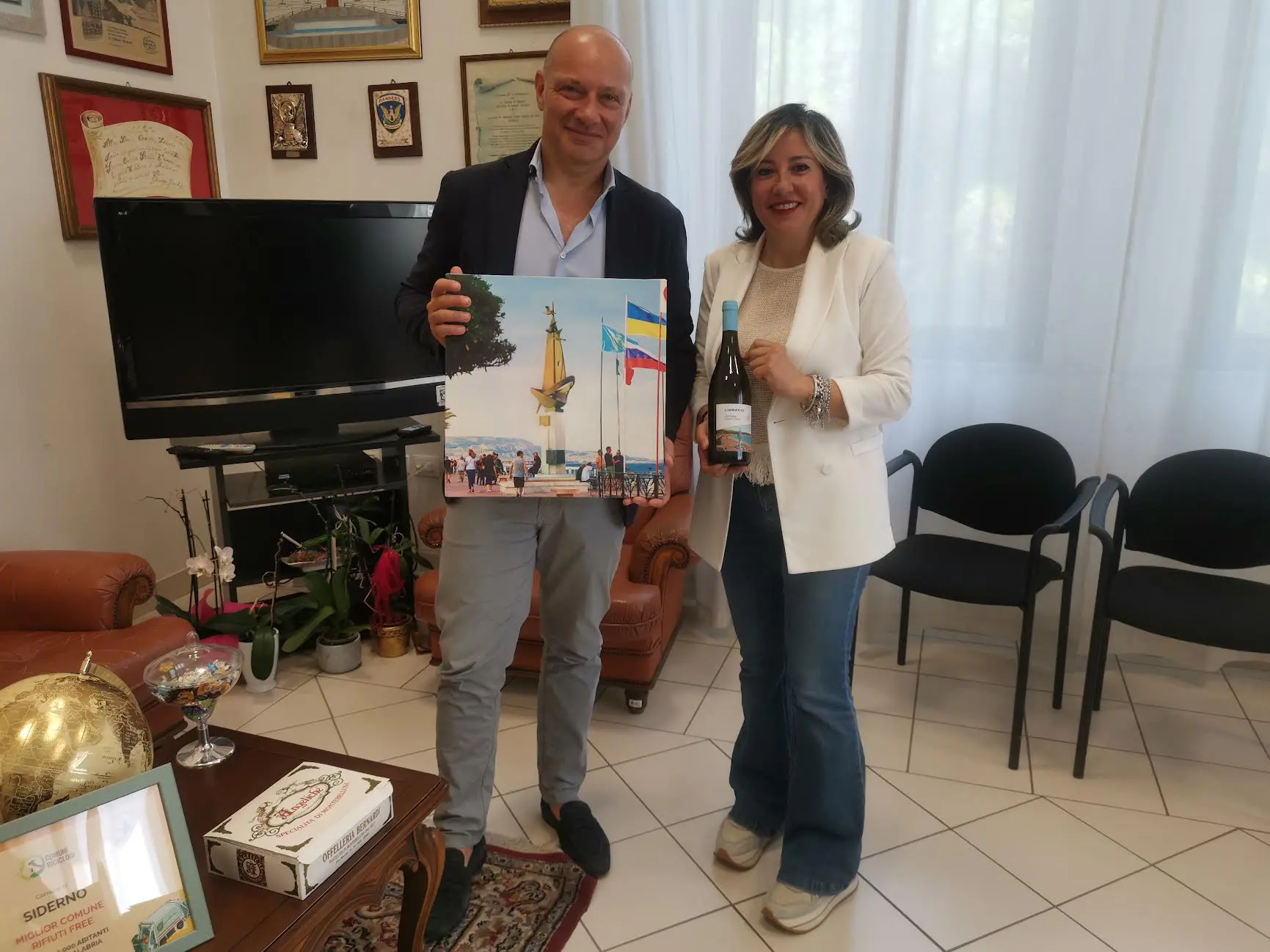 Siderno nell’etichetta del Critone Summer Edition prodotto dalle Cantine Librandi\n