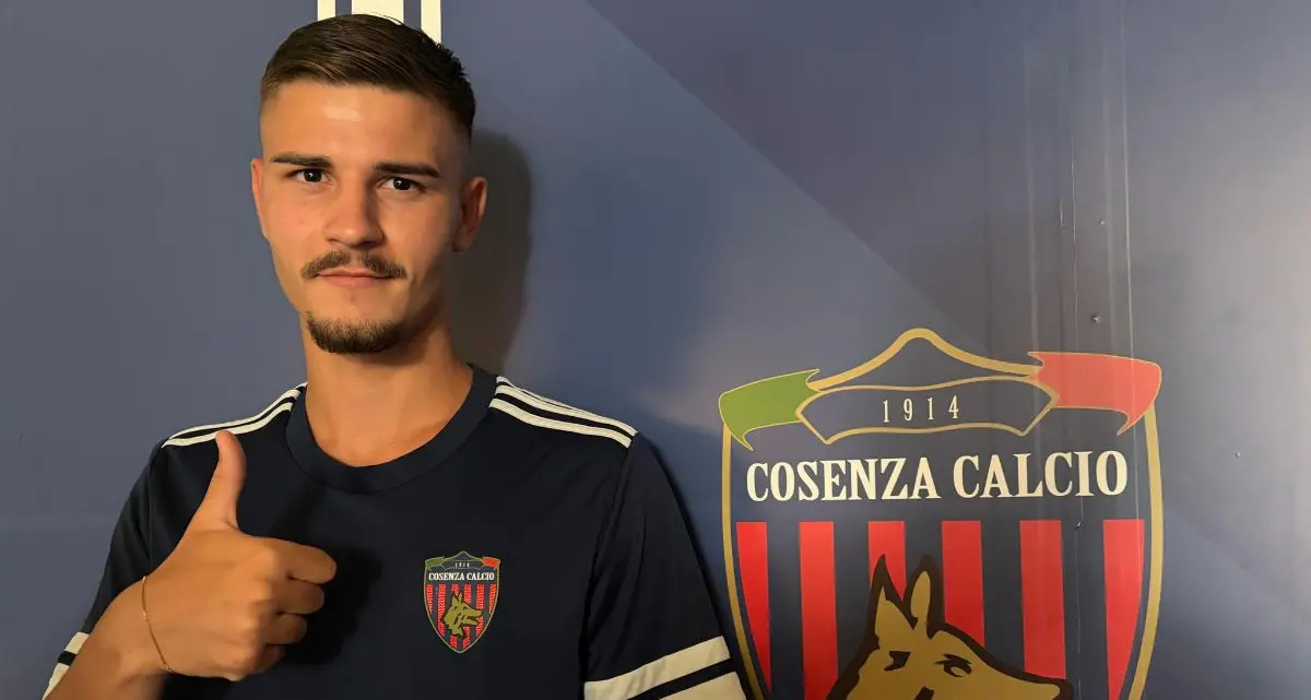 Cosenza, ufficiale Enrico Giannini: contratto biennale per il nuovo esterno sinistro rossoblù\n