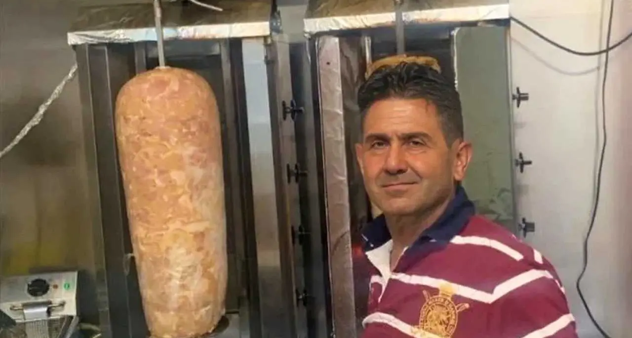 La sede del partito di Vannacci diventa una kebabberia su Google, ed è uno spasso\n
