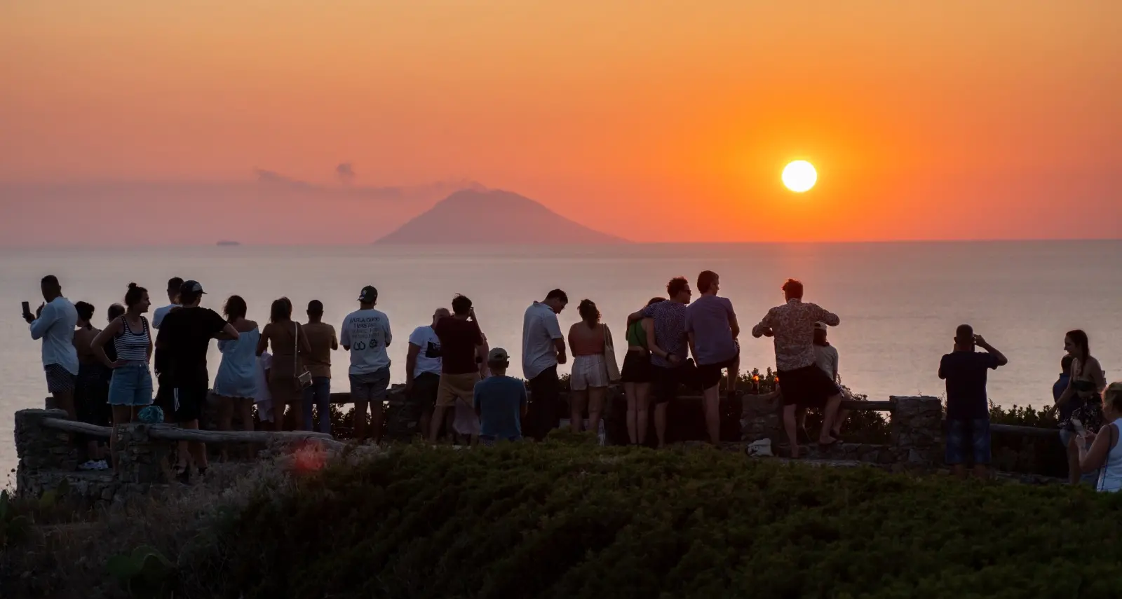 A Capo Vaticano nasce “Il Canto delle Sirene”:\u00A0letteratura, teatro e jazz nel Giardino degli Dei\n