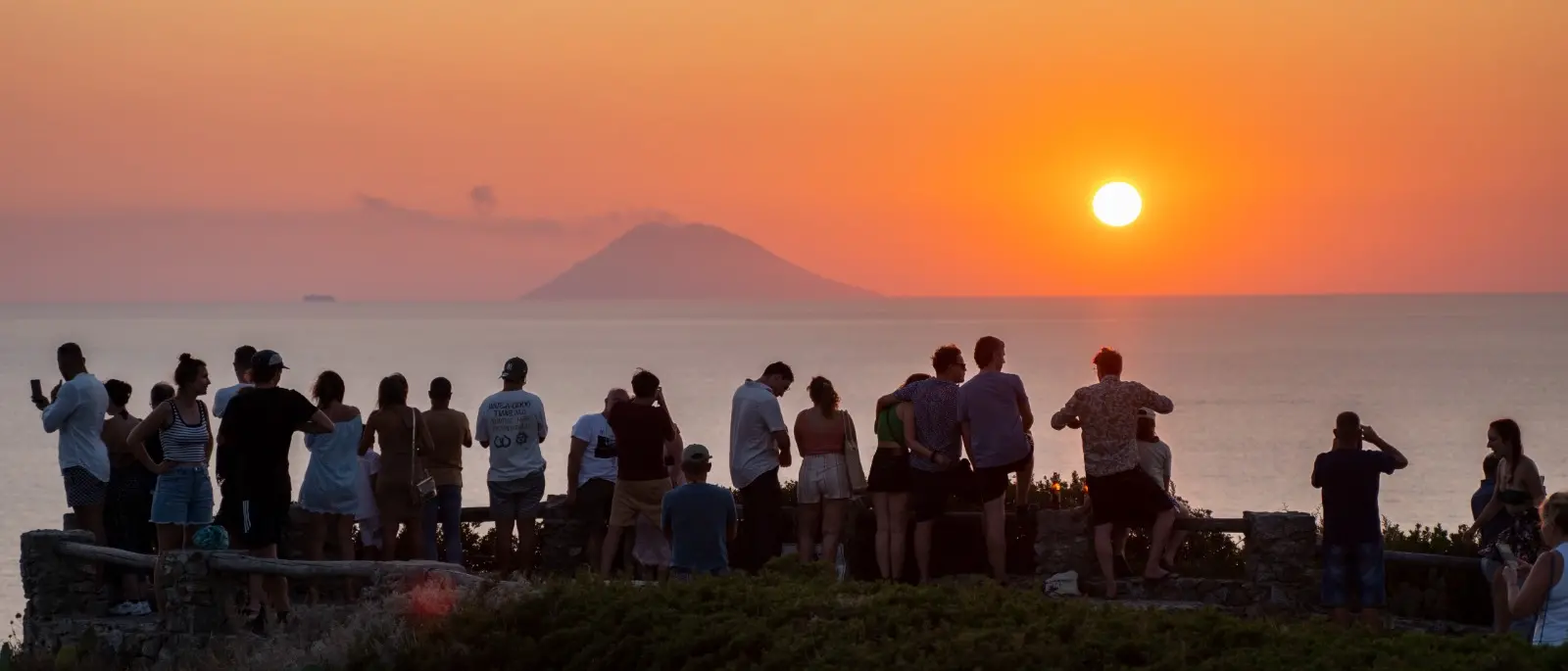 A Capo Vaticano nasce “Il Canto delle Sirene”:\u00A0letteratura, teatro e jazz nel Giardino degli Dei\n