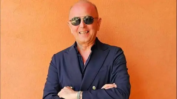 Non è solo «colpa degli ormoni»: il dottor Tromba smonta i luoghi comuni e racconta il loro vero ruolo nella salute femminile\n