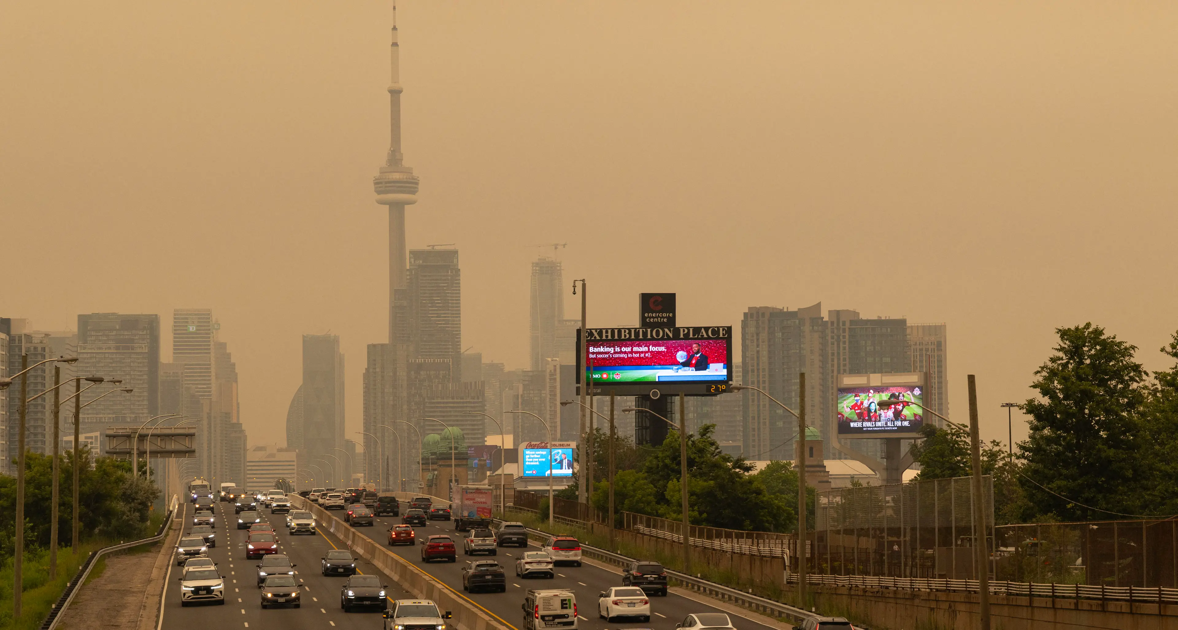 Il Canada brucia, la Calabria osserva preoccupata: gli incendi record sono l'allarme di un clima ormai fuori controllo\n