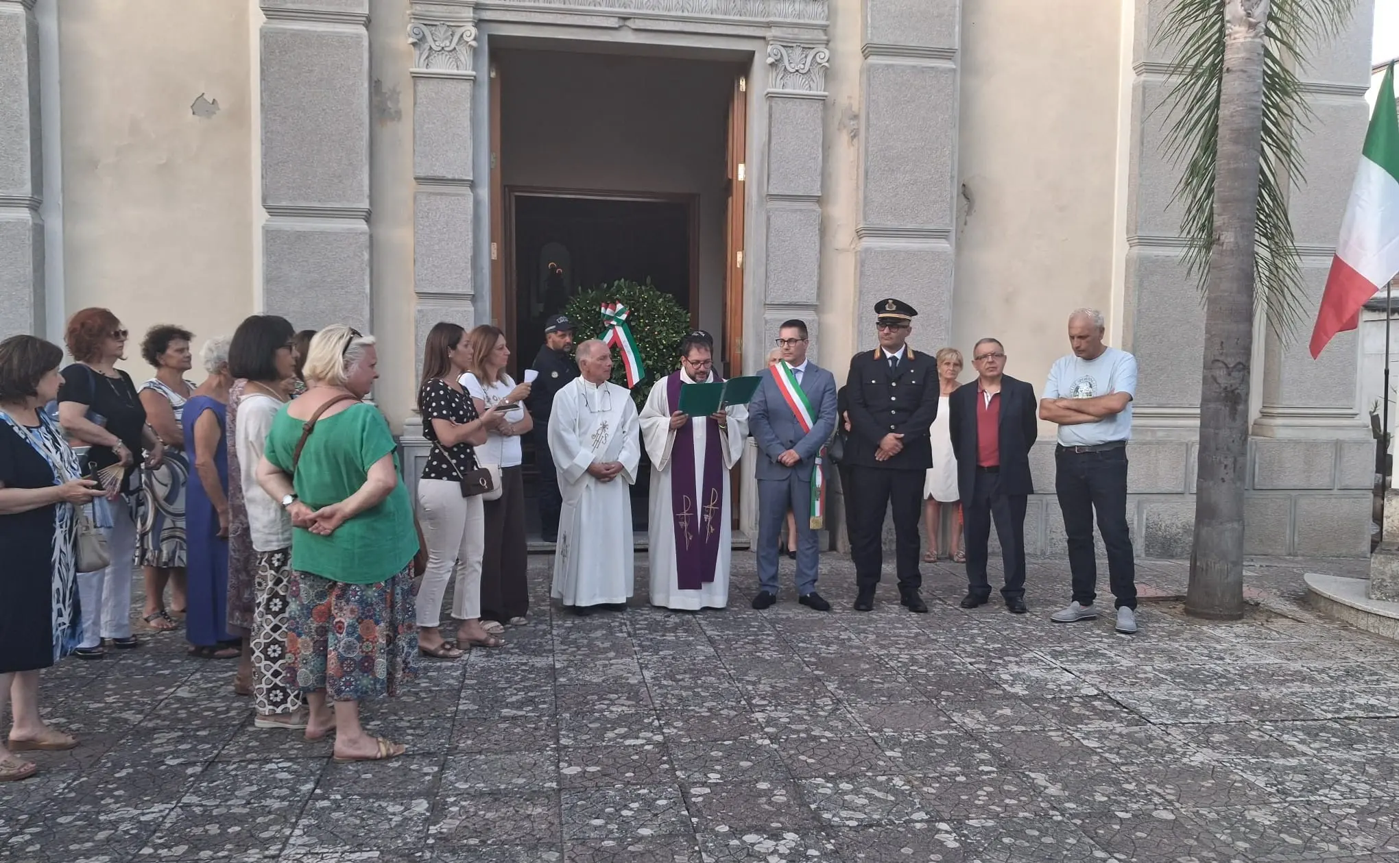Mileto, commozione per l'83esimo anniversario della strage di Carasace quando gli aerei anglo-americani\u00A0falciarono 39 civili in fuga\n