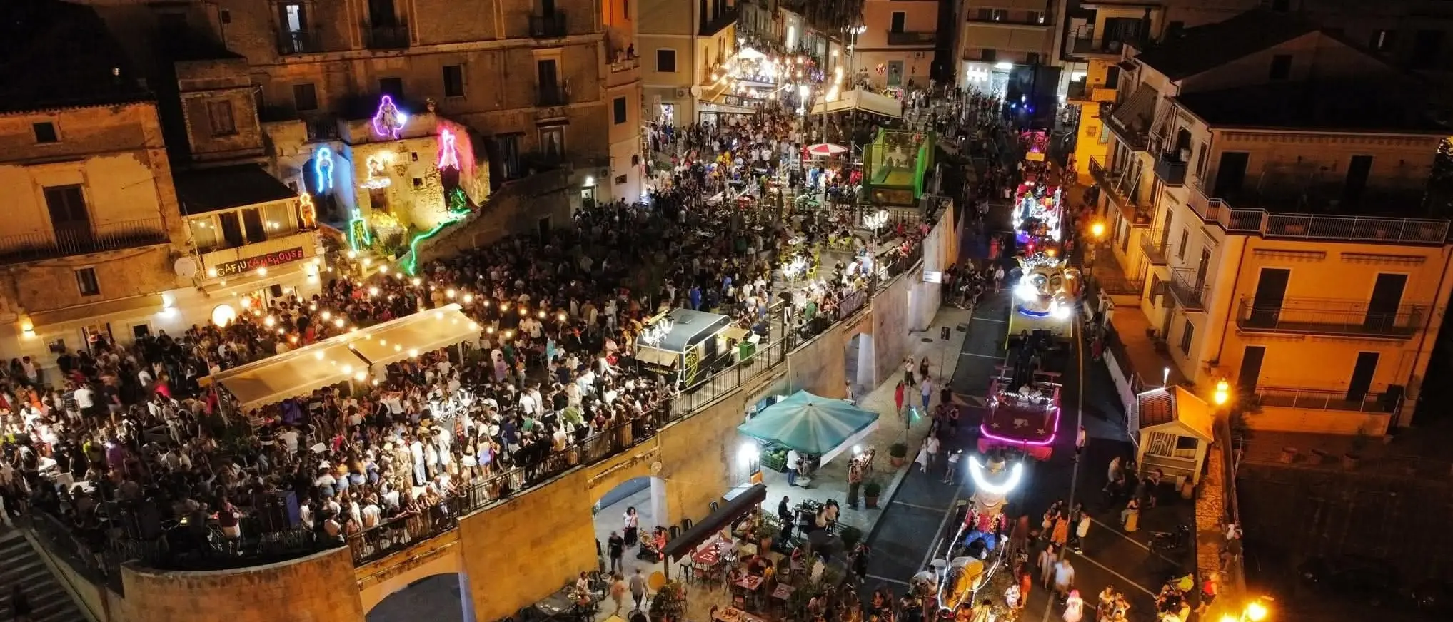 San Lucido, tutto pronto per\u00A0la 34ª edizione de \"A Vulata Sanlucidana\" e del suo storico Carnevale Estivo\n