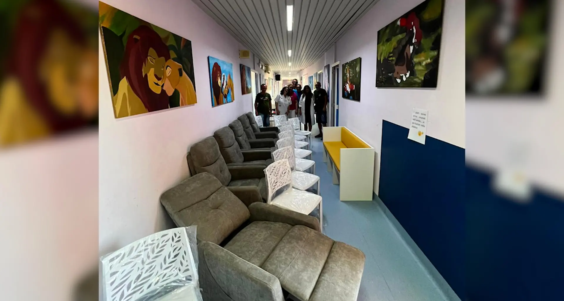 Il gruppo Ultras Cosenza Costa Tirrenica consegna\u00A0i primi arredi\u00A0al reparto di Pediatria dell'Ospedale\u00A0di Cetraro\n