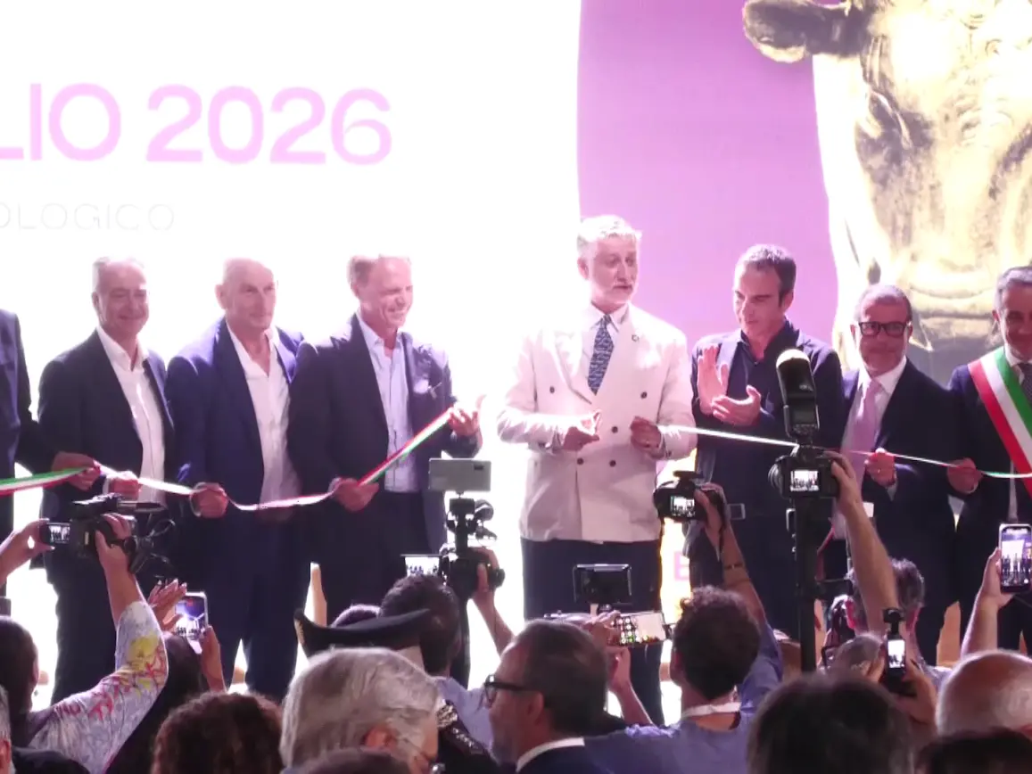 Vinitaly a Sibari, maratona di cultura e orgoglio nel cuore dell’Enotria: «In Calabria siamo più bravi che in Veneto»