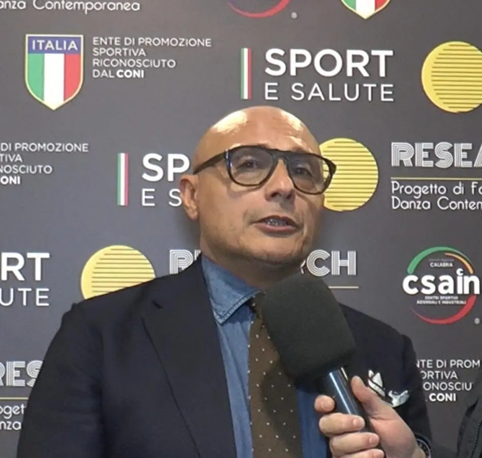 «Cadere non è un fallimento»: il carabiniere Amedeo Di Tillo racconta nel suo libro la forza di vivere sempre “A\u00A0Testa Alta”\n