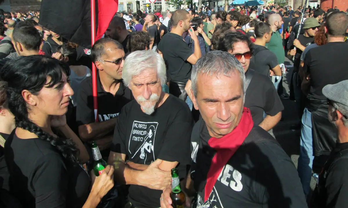 «La globalizzazione era sotto casa».\u00A0G8 di Genova, 25 anni dopo\u00A0Cirillo racconta il sogno No Global