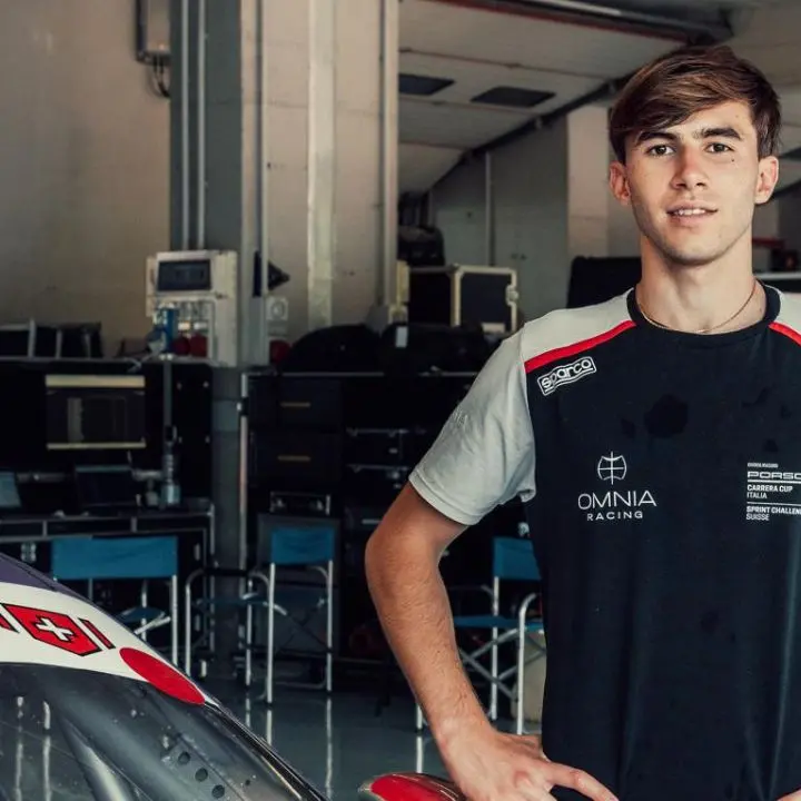 Quintieri, la Porsche del pilota cosentino finisce su una testata tedesca in Austria\n