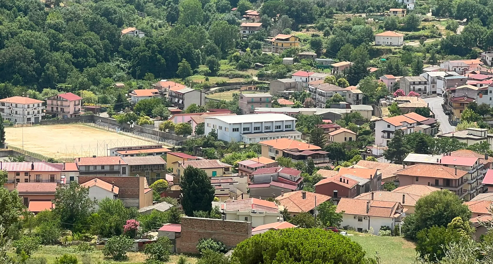 Un calendario ricco di sapori, musica, giochi e tradizioni : Vallefiorita entra nel vivo di \"Valle in Festa 2026\"\n