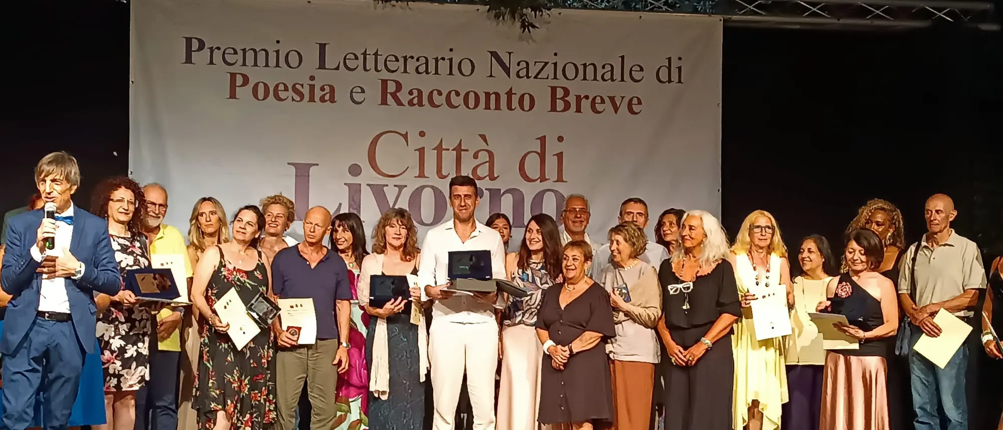 Dalla Calabria a Livorno, Luciano Tribisonda conquista uno dei più autorevoli riconoscimenti della poesia italiana con «Torna in Grecia»\n