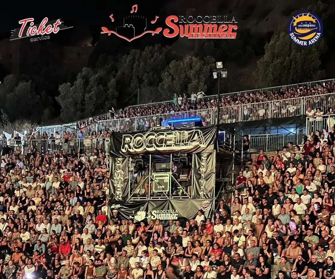 Roccella Summer Festival 2026, si parte mercoledì 22 con i Modà\n