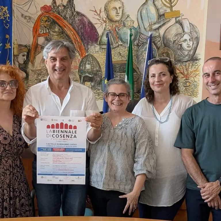 Biennale di Cosenza 2026, il Castello Svevo riapre all'arte: un mese di mostre ed eventi\n