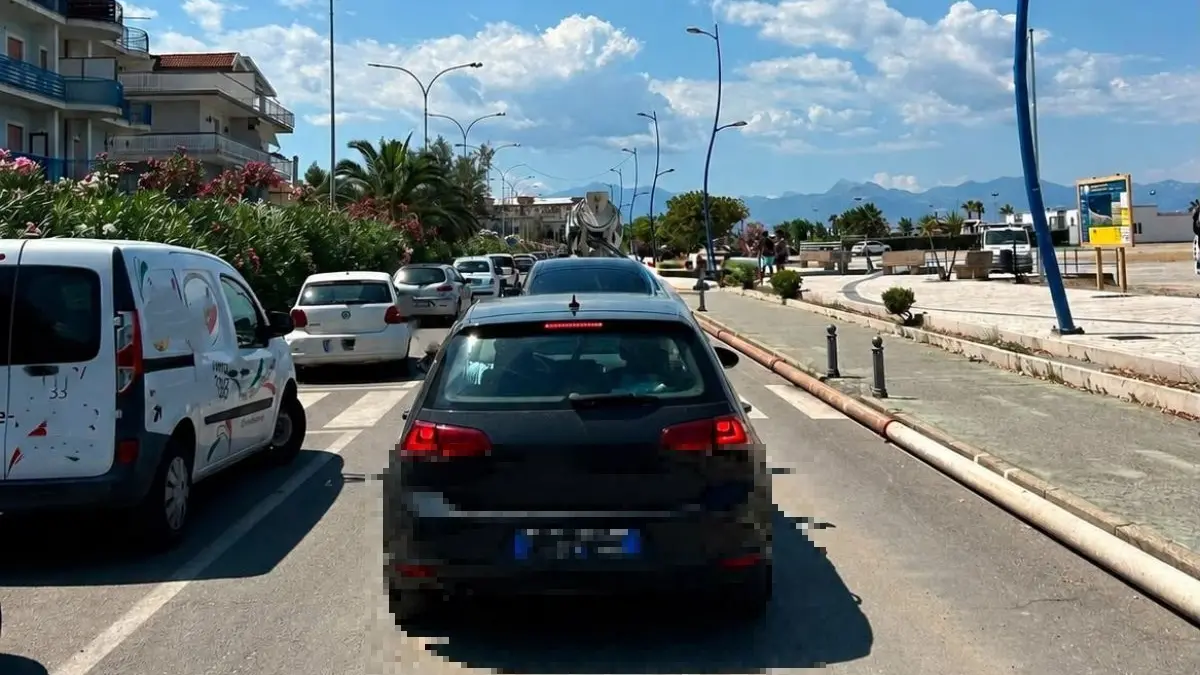 Schiavonea, Fratelli d’Italia attacca Stasi sui lavori del lungomare nel pieno dell’estate\n