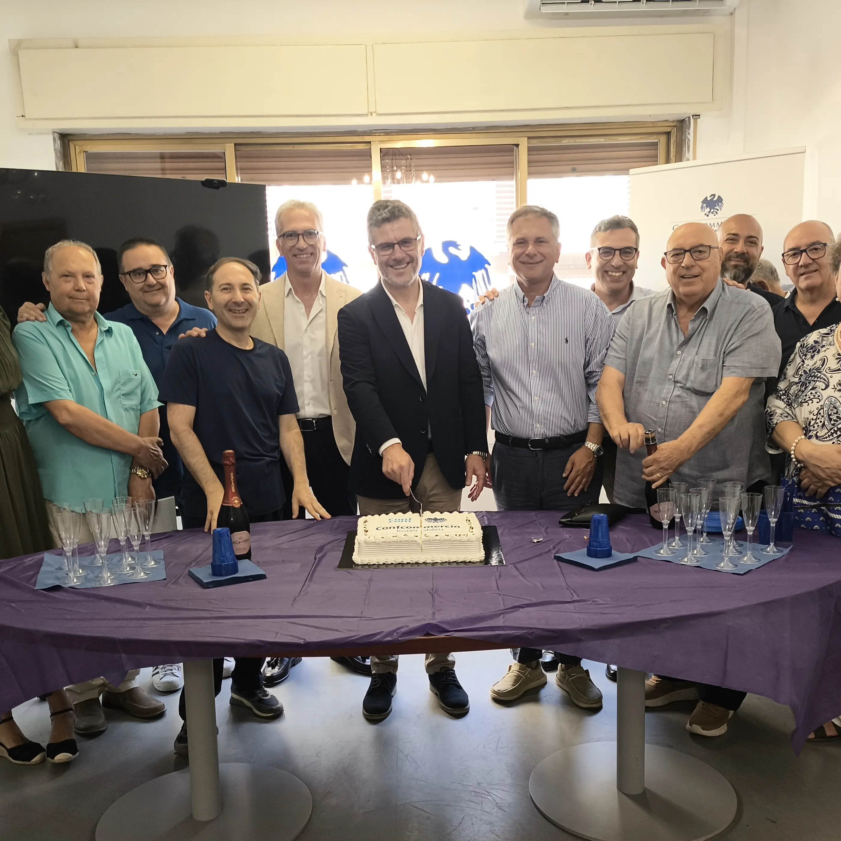 Confcommercio: Labate confermato alla presidenza per acclamazione\n
